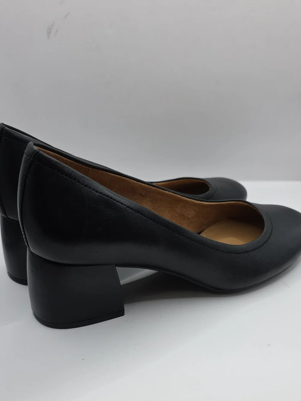 Vionic Carmen Womens Block Heels Size9.5